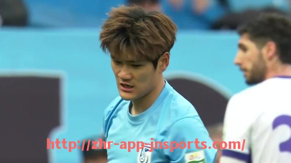 江南体育APP下载-世俱杯历史上最年轻登场球员盘点及成长轨迹回顾